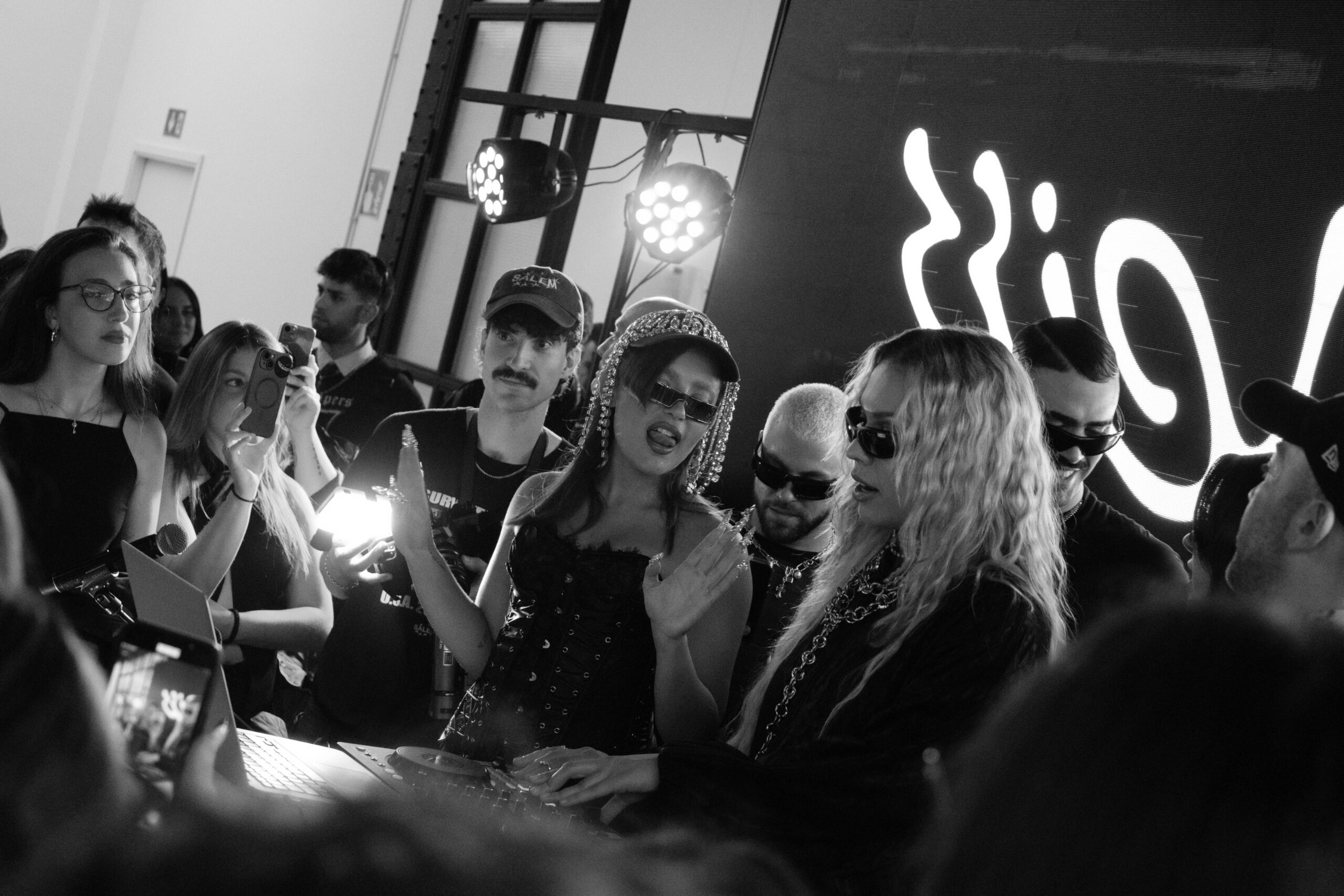 259031b8-cec7-4b1a-a8a0-c446ea35f2a4